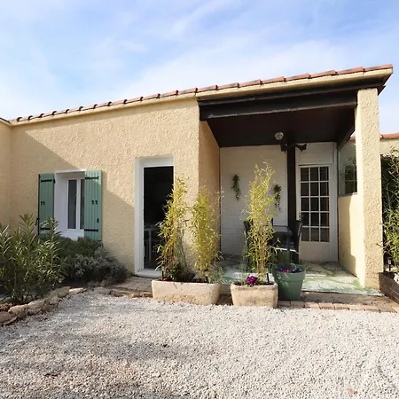 Attractive With Shared Pool In The Luberon Gargas (Vaucluse)